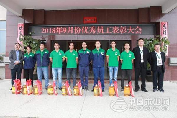 壮象：关注细节，认真做好每张板！