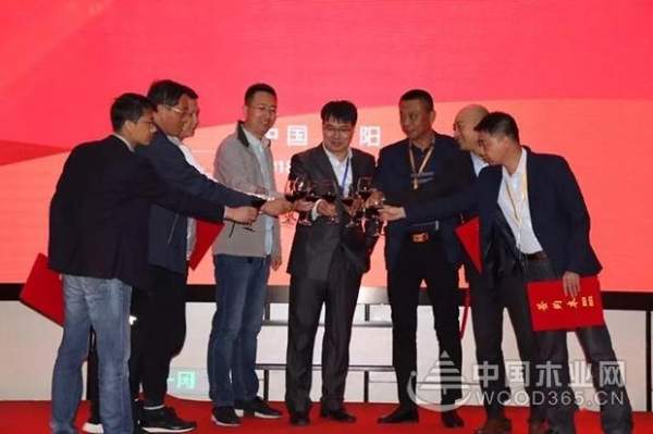 秸出板材东北大区无醛新品推介会首战告捷！