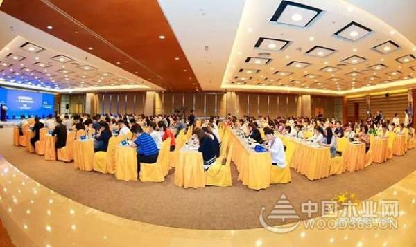 又传喜讯啦！海南博鳌: 雪宝荣获“中国家居建材行业领军品牌”