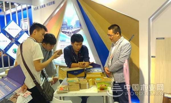 解锁家具产业新高度——怡黄木业现场直击 FMC Premium 2018圆满落幕