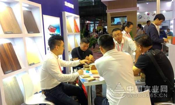 升级高端制造，缔造行业强音——怡黄木业现场直击 FMC Premium 2018