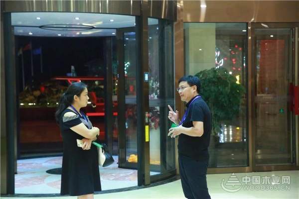 “与饰俱进 聚势共赢 ”-YOUTH优饰板材2018年经销商大会圆满成功