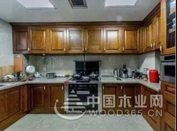 平安树板材橱柜，惊艳厨房的美