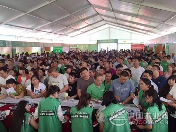 疯抢3小时！兔宝宝环保行宁波站、银川站放粽一夏，感恩来袭！