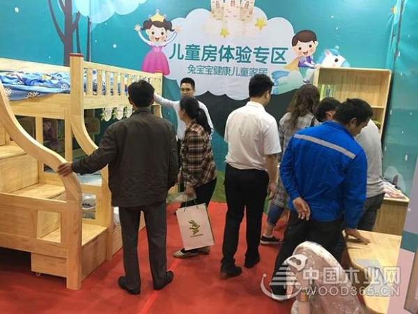 服务不打折，价格更给利——兔宝宝南京环保行3002单，定金1096万元完美收官！