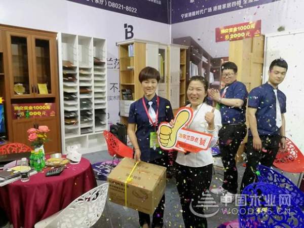 家居黑马 宁波布兰莎亮相中国国际家居博览会