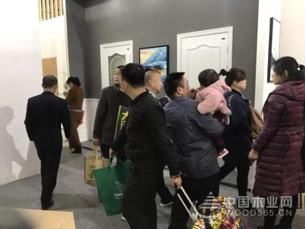 北京木门展E1+08展位，这一次兔宝宝木门全新亮相！